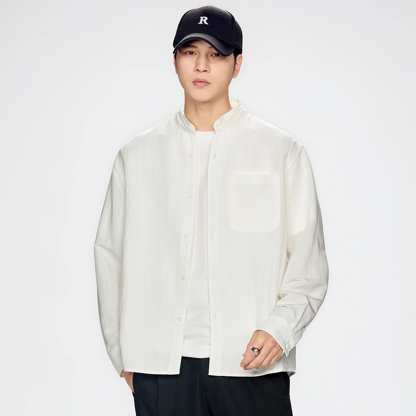 Male Streetwear Shirts Tops Men Spring Summer Lightweight Casual Loose Long Sleeve Stand Collar Commute Shirt Cardigan
Male Streetwear Shirts Tops Men Spring Summer Lightweight Casual Loose Long Sleeve Stand Collar Commute Shirt Cardigan
