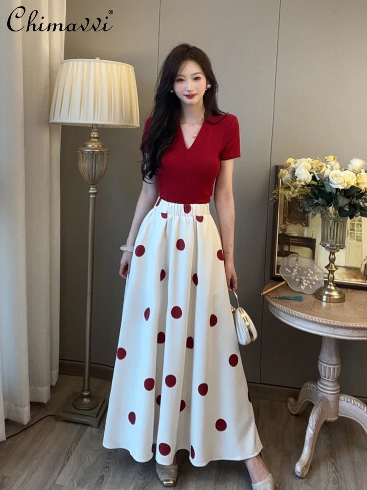 French Elegant Hepburn V-Neck Short Sleeve Slim T-Shirts Tops Elastic High Waist A-line Red Dot Long Skirts Two-piece Set Women
French Elegant Hepburn V-Neck Short Sleeve Slim T-Shirts Tops Elastic High Waist A-line Red Dot Long Skirts Two-piece Set Women