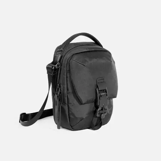 Street Sling X-PAC Outdoor Multifunctional Shoulder Crossbody Bag Small Backpack Mobile Phone Bag
Street Sling X-PAC Outdoor Multifunctional Shoulder Crossbody Bag Small Backpack Mobile Phone Bag