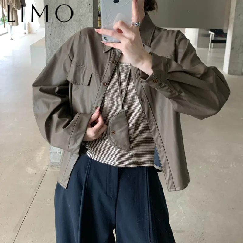 LIMO 2025 Women's Vest & Short Jacket Set Loose Fit Casual Outfit Striped Sleeveless Top Symmetric Pocket Coat Lazy Chic
LIMO 2025 Women's Vest & Short Jacket Set Loose Fit Casual Outfit Striped Sleeveless Top Symmetric Pocket Coat Lazy Chic