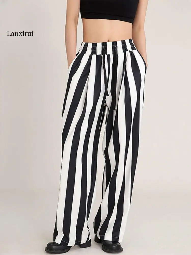 Black And White Striped Casual Trousers 2022 Summer Thin All-match Chiffon Long Wide Leg Pants Female Streetwear
Black And White Striped Casual Trousers 2022 Summer Thin All-match Chiffon Long Wide Leg Pants Female Streetwear