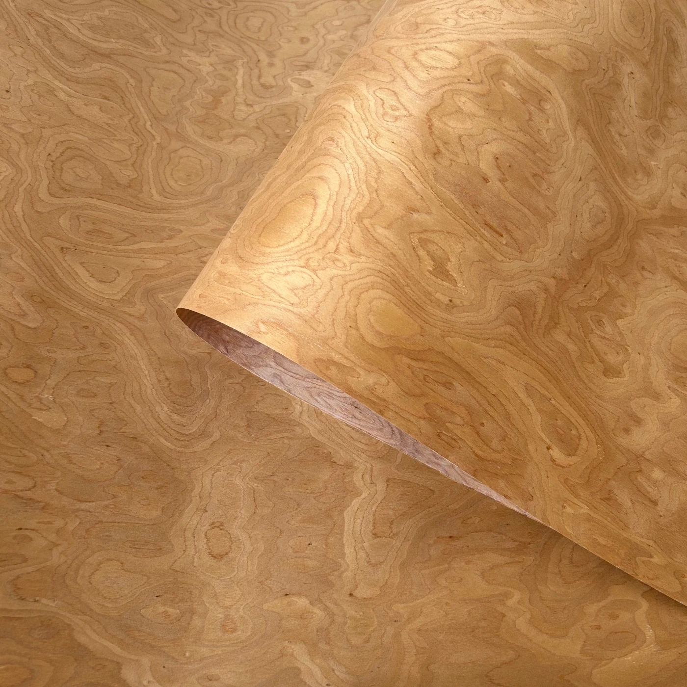 58x250cm ALPI Elm Burl Engineered Wood Veneer, Reconstituted Fleece Backed Composite Veneer Sheet for Furniture Renovation & DIY
58x250cm ALPI Elm Burl Engineered Wood Veneer, Reconstituted Fleece Backed Composite Veneer Sheet for Furniture Renovation & DIY