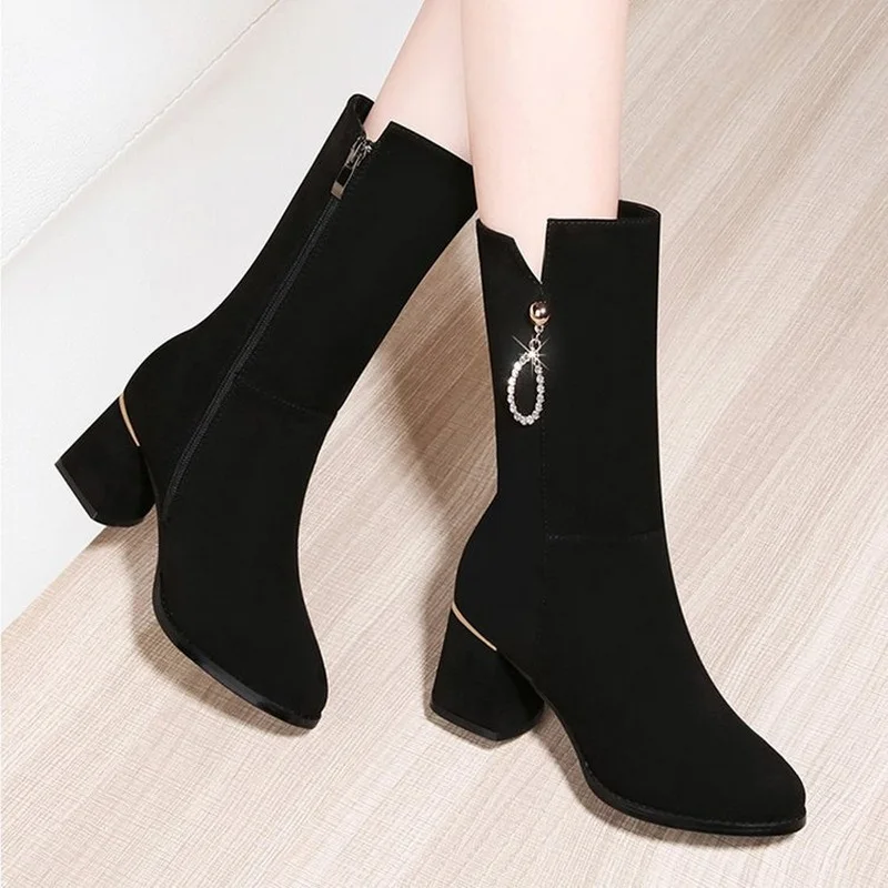 Winter & Autumn Women & Girls Boots High Heel Female Soft Leather Shoes Size 35-41
Winter & Autumn Women & Girls Boots High Heel Female Soft Leather Shoes Size 35-41
