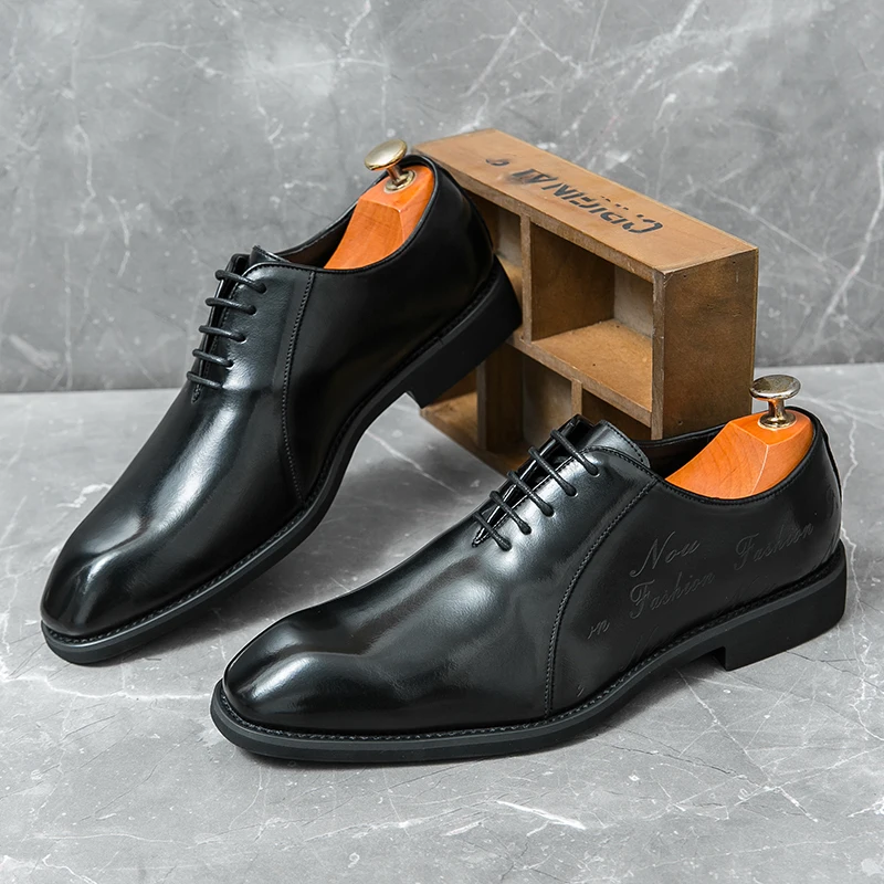Men New Derby Leather Shoes Pointed High Quality Men's Shoes Office Business Shoes Black Brown Size 38-46 Men sormal shoes
Men New Derby Leather Shoes Pointed High Quality Men's Shoes Office Business Shoes Black Brown Size 38-46 Men sormal shoes