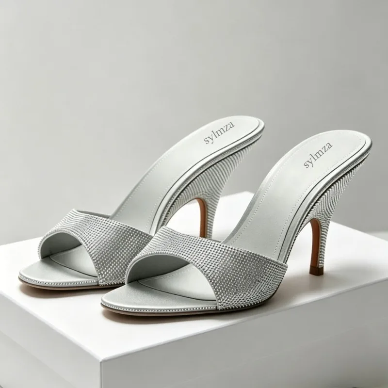 Shiny Rhinestone Luxury Thin Heels Slippers Woman Summer Open-toe Slides Mules Shoes Designer Brand Party Dress Sandals Women
Shiny Rhinestone Luxury Thin Heels Slippers Woman Summer Open-toe Slides Mules Shoes Designer Brand Party Dress Sandals Women