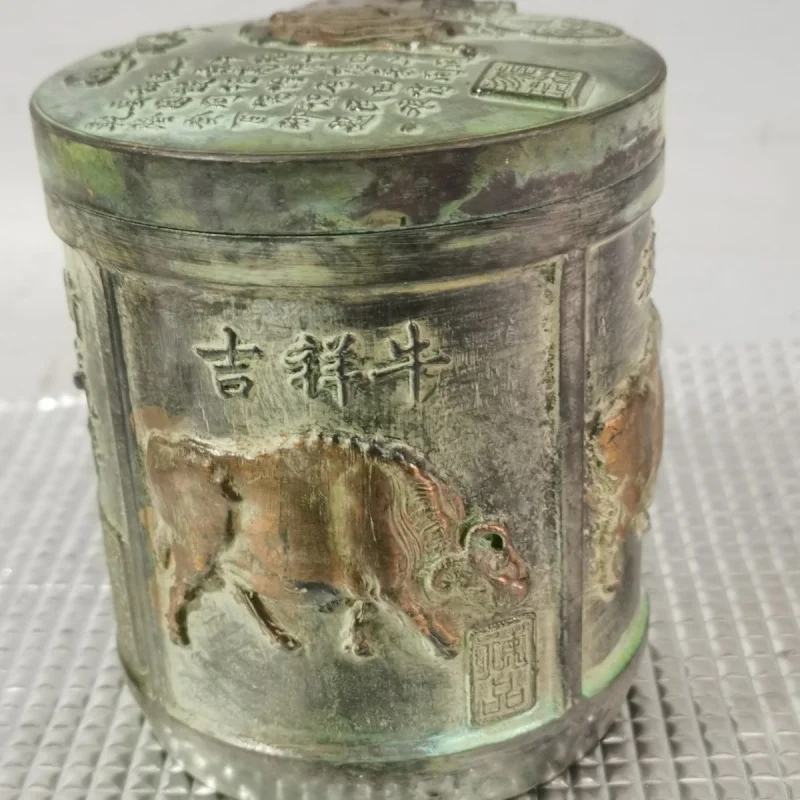 Wholesale Antique Copper Wuniu Pattern Tea Pot Decoration Copper Wuniu Pattern Tea Pot Calligraphy Materials Antique Craft
Wholesale Antique Copper Wuniu Pattern Tea Pot Decoration Copper Wuniu Pattern Tea Pot Calligraphy Materials Antique Craft