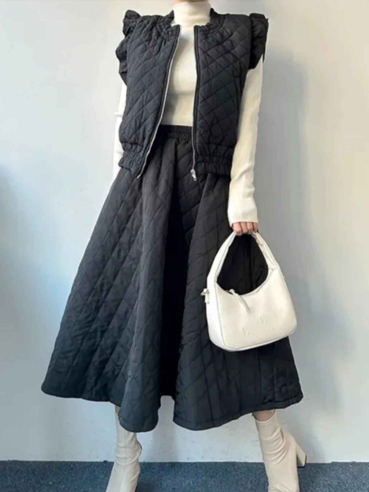 Women's Retro Vest Set with Cotton Thiened f Skirt Zipper Closure round Ne Two-Piece Faionable Autumn Outfit 
Women's Retro Vest Set with Cotton Thiened f Skirt Zipper Closure round Ne Two-Piece Faionable Autumn Outfit