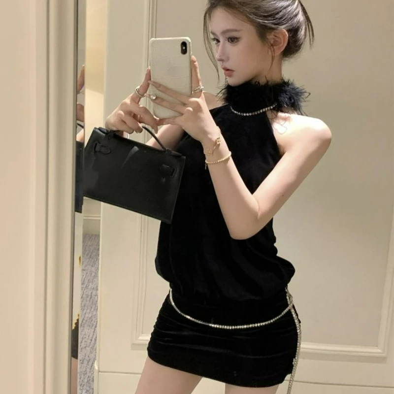 Summer New Fashion Black Sleeveless Body-hugging Dress Sexy Hot Girl Style Fur Semi-high Neck Velvet Halter-neck Dress for Women
Summer New Fashion Black Sleeveless Body-hugging Dress Sexy Hot Girl Style Fur Semi-high Neck Velvet Halter-neck Dress for Women
