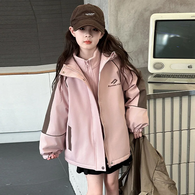 Girls Hardshell Jacket Set Autumn and Winter New Foreign Girls Thick Coat Polar Fleece Liner Two-piece Set Korean Simple Style
Girls Hardshell Jacket Set Autumn and Winter New Foreign Girls Thick Coat Polar Fleece Liner Two-piece Set Korean Simple Style