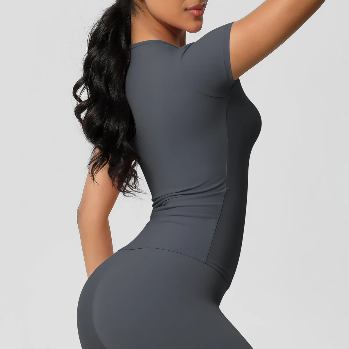 Быстросохнущая футболка для йоги для женщин — влагоотводящий топ для тренировок, дышащая и эластичная спортивная рубашка для бега, одежда для фитнеса XL
Быстросохнущая футболка для йоги для женщин — влагоотводящий топ для тренировок, дышащая и эластичная спортивная рубашка для бега, одежда для фитнеса XL