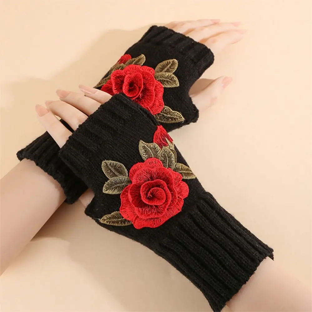 Cute Vintage Embroidery Knitted Gloves Floral Half Finger Winter Wool Gloves Windproof Warm Fingerless Gloves Autumn
Cute Vintage Embroidery Knitted Gloves Floral Half Finger Winter Wool Gloves Windproof Warm Fingerless Gloves Autumn