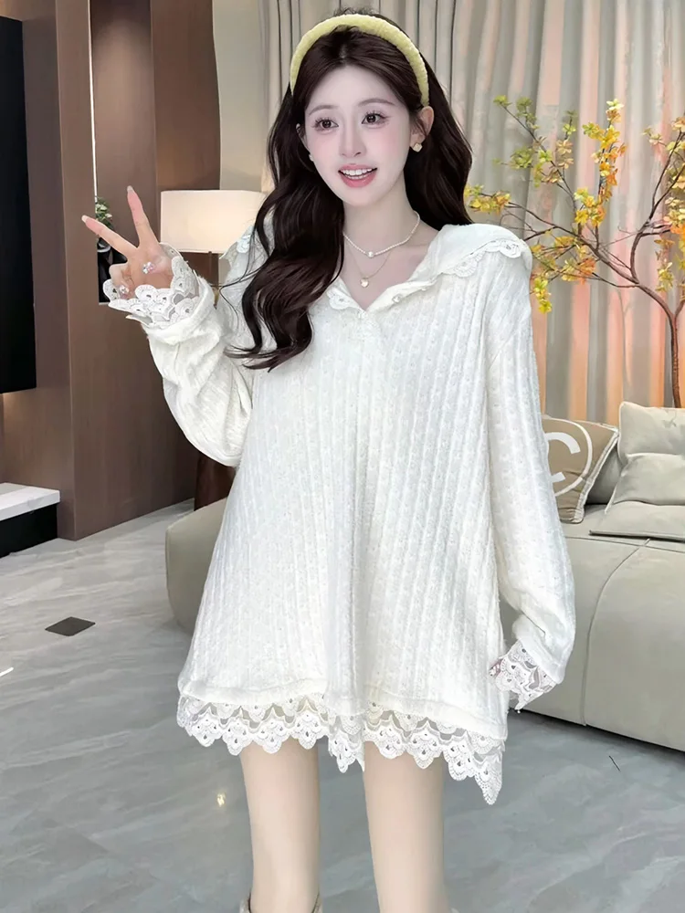 High end lace trim patchwork white hooded knitted sweater women in autumn and winter loose lazy style long sleeved top
High end lace trim patchwork white hooded knitted sweater women in autumn and winter loose lazy style long sleeved top