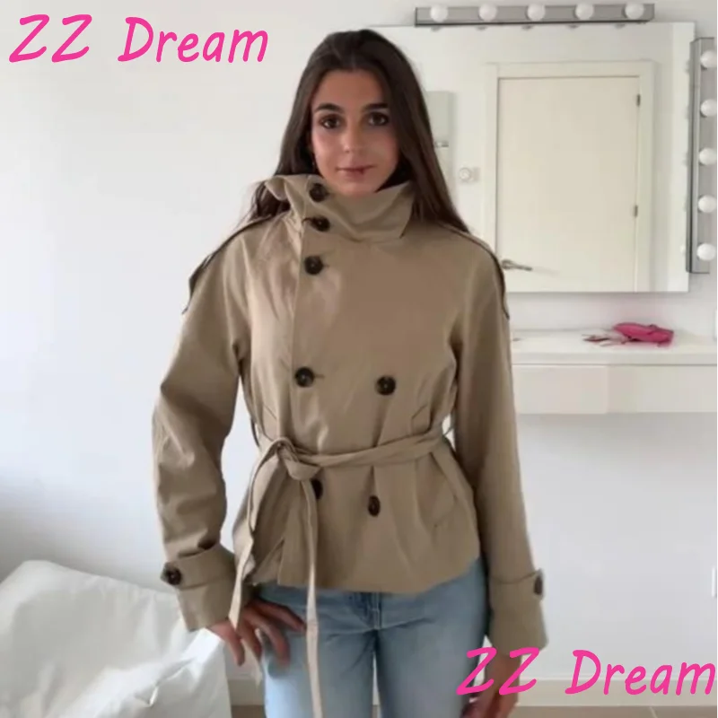 Short Trench Coats Women With Belt Turtleneck Double Breasted Full Sleeves Jackets Female Spring Chic Lady Commute Outwears
Short Trench Coats Women With Belt Turtleneck Double Breasted Full Sleeves Jackets Female Spring Chic Lady Commute Outwears