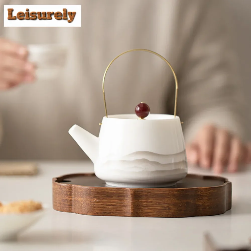 230ml Dehua White Porcelain Teapot Creative Ink Distant Mountain Lifting Beam Pot Tea Brewing Kettle with Filter Kung Fu Teaware
230ml Dehua White Porcelain Teapot Creative Ink Distant Mountain Lifting Beam Pot Tea Brewing Kettle with Filter Kung Fu Teaware