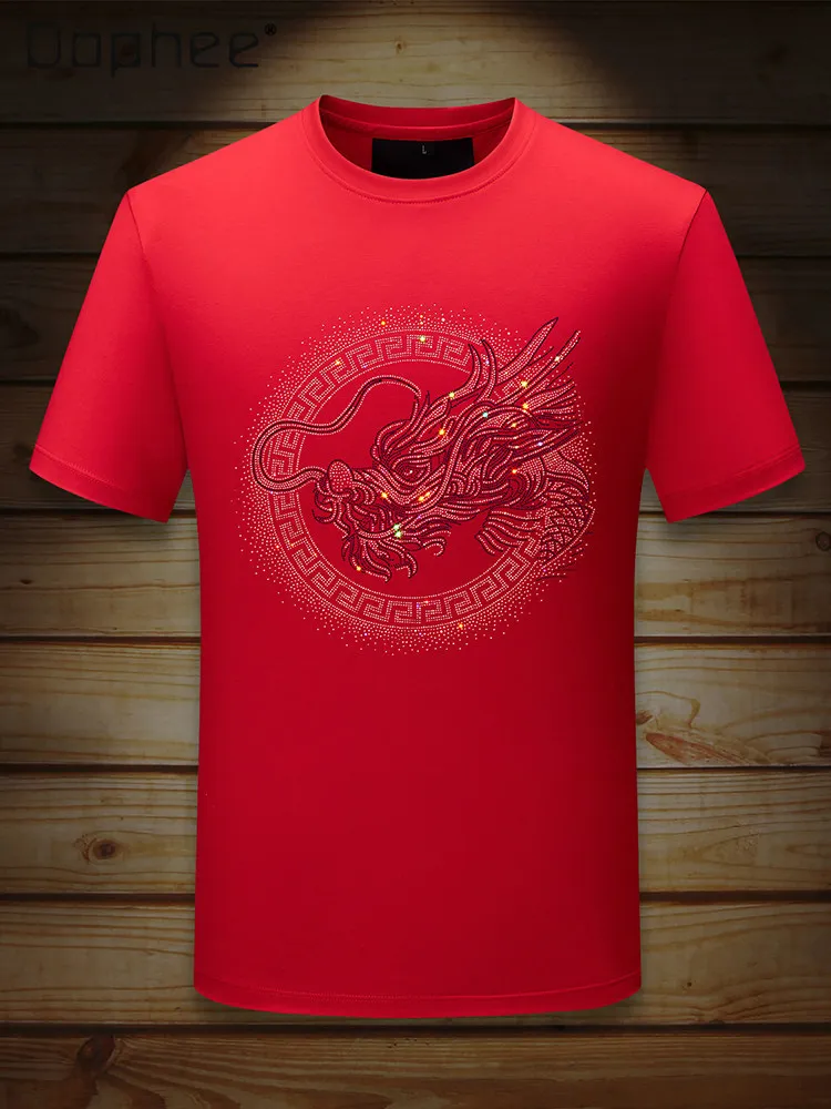2026 Summer New Men's Red Black White Chinese Dragon Rhinestone Round Neck Short Sleeve Casual Streetwear T-Shirt
2026 Summer New Men's Red Black White Chinese Dragon Rhinestone Round Neck Short Sleeve Casual Streetwear T-Shirt
