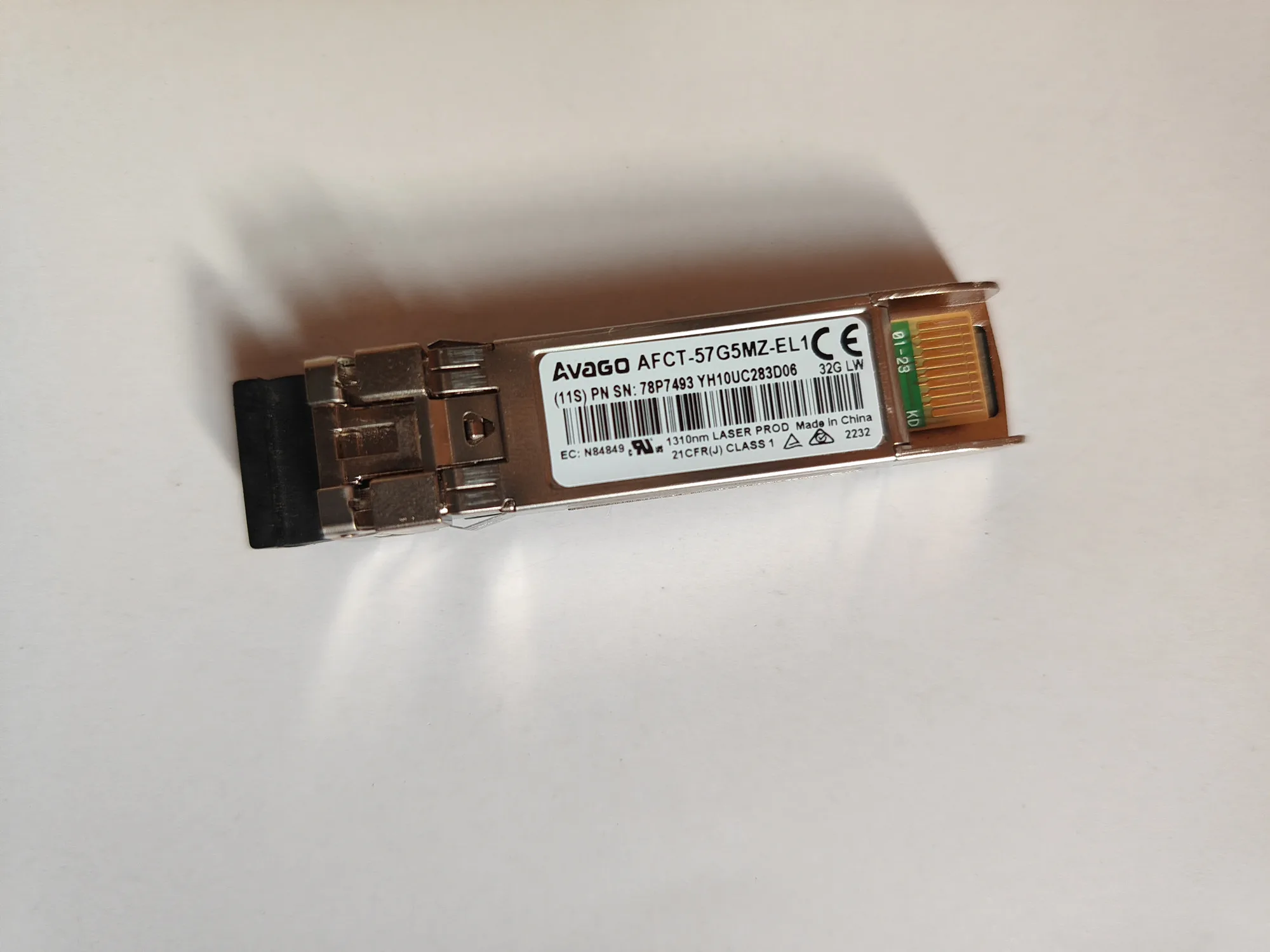 78P7493 AVAGO 32G LW SFP Optical Switch/AFCT-57G5MZ-EL1 N84849 32G 1310NM Transceiver
78P7493 AVAGO 32G LW SFP Optical Switch/AFCT-57G5MZ-EL1 N84849 32G 1310NM Transceiver