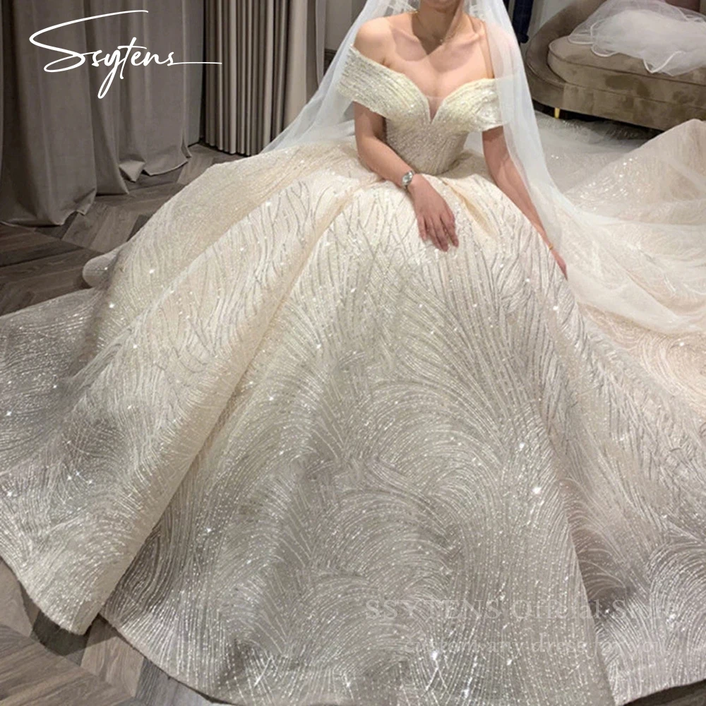 SSYTENS Cheap Wedding Dresses Shiny Wedding Dress Classic Boat Neck Bridal Party Gown Vestido De Noiva Robe De Mariee Customized
SSYTENS Cheap Wedding Dresses Shiny Wedding Dress Classic Boat Neck Bridal Party Gown Vestido De Noiva Robe De Mariee Customized