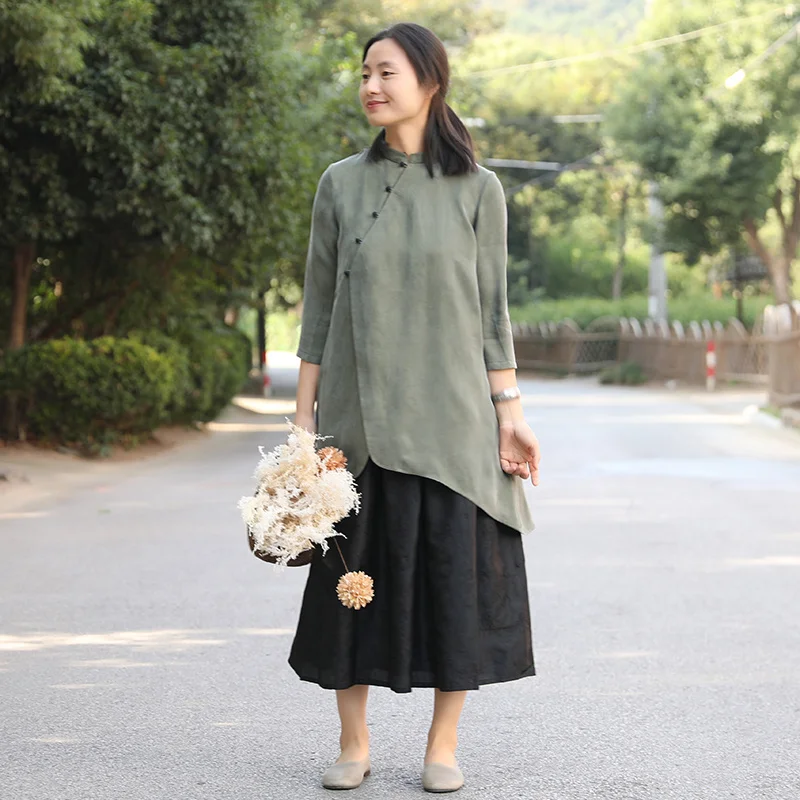 Original Design Long Chinese Style Shirt Asymmetrical Buttoning Side Slit A-Line Copper Ammonia Silk Women's Premium Shirt
Original Design Long Chinese Style Shirt Asymmetrical Buttoning Side Slit A-Line Copper Ammonia Silk Women's Premium Shirt