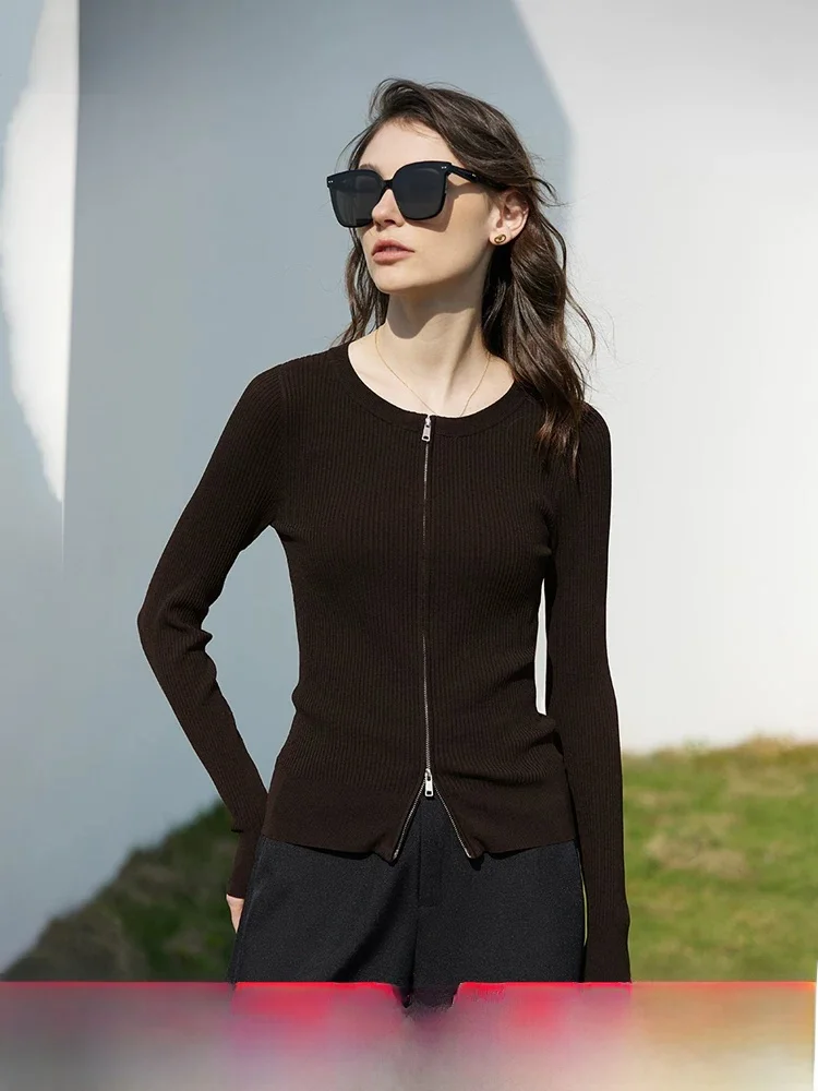 Slim Fit Knitted Cardigan Women's round Neck Zipper Sweater Spring New Style Casual Simple Style Korean Version Elastic Bandage
Slim Fit Knitted Cardigan Women's round Neck Zipper Sweater Spring New Style Casual Simple Style Korean Version Elastic Bandage