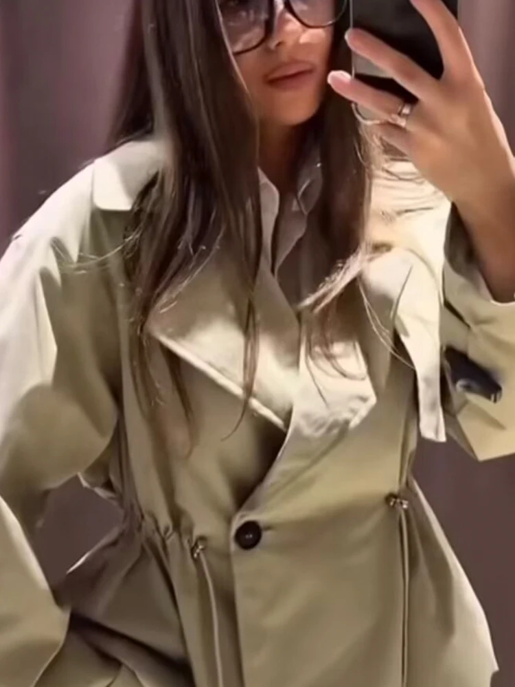 Women Spring Drawstring Trench Coats 2026 Fashion Solid Single Button Female Elegant Street Loose Windbreaker Outerwear Clothes
Women Spring Drawstring Trench Coats 2026 Fashion Solid Single Button Female Elegant Street Loose Windbreaker Outerwear Clothes