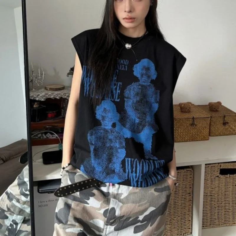 American retro mosaic printed camisole niche sleeveless T-shirt men's and women's tops couple's INS trendy casual streetwear
American retro mosaic printed camisole niche sleeveless T-shirt men's and women's tops couple's INS trendy casual streetwear