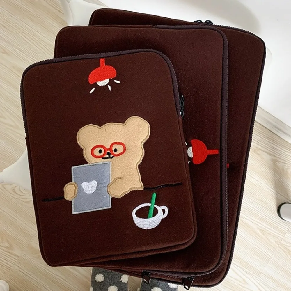 Cute Cartoon Bear Tablet Sleeve Bag 11/13/15 Inch Soft Case Laptop Storage Bag Shockproof Portable Tablet Sleeve Case
Cute Cartoon Bear Tablet Sleeve Bag 11/13/15 Inch Soft Case Laptop Storage Bag Shockproof Portable Tablet Sleeve Case