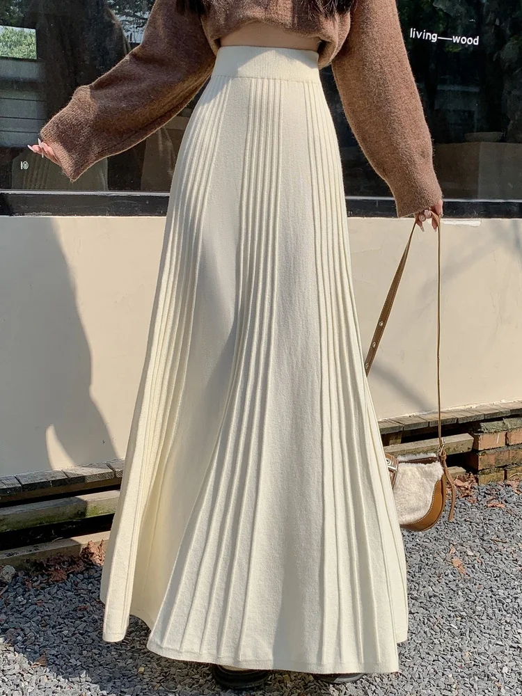New Elegant Knitted Midi Skirt Women Fashion High Waist Pleated Skirts Autumn Winter Ladies Korean Slim A Line Long Skirt
New Elegant Knitted Midi Skirt Women Fashion High Waist Pleated Skirts Autumn Winter Ladies Korean Slim A Line Long Skirt