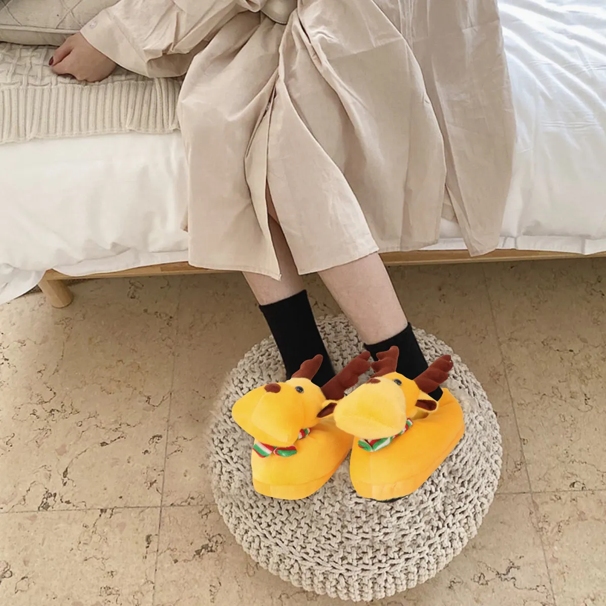 1 Pair Kids Soft Warm Fall Winter Slippers Home Shoes Lightweight Cartoon Design Indoor Fall Winter Slippers
1 Pair Kids Soft Warm Fall Winter Slippers Home Shoes Lightweight Cartoon Design Indoor Fall Winter Slippers