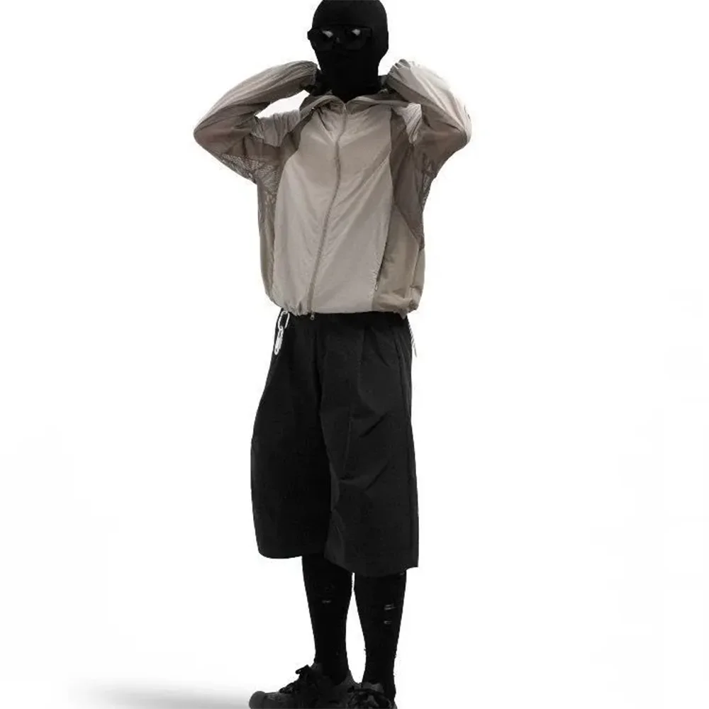 Новая летняя мужская сетчатая спортивная куртка с длинными рукавами в американском стиле ретро, модный уличный стиль, свободный простой повседневный мужской топ
Новая летняя мужская сетчатая спортивная куртка с длинными рукавами в американском стиле ретро, модный уличный стиль, свободный простой повседневный мужской топ