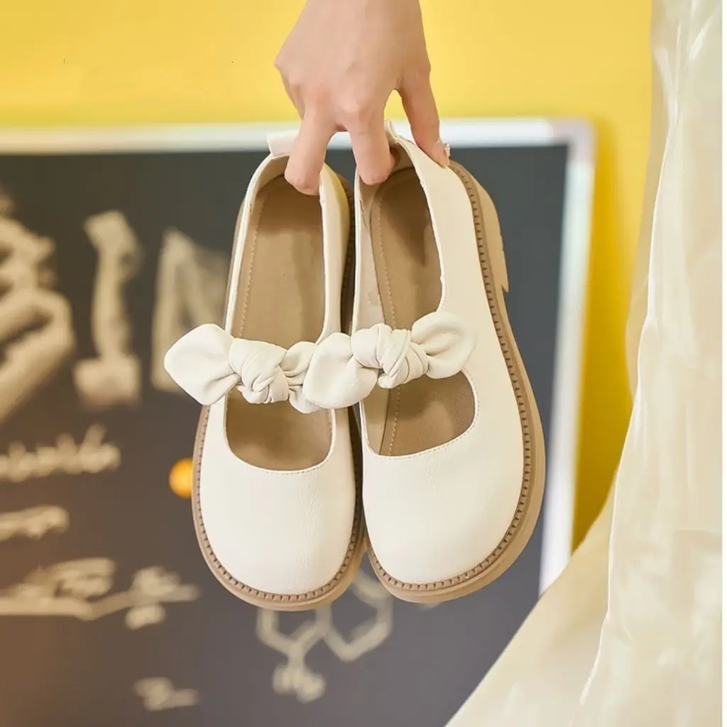 Soft Leather 2026 New Arrival Spring Autumn Bowknot Fairy Style Flat Mary Janes Women's Casual Soft Sole Versatile Single Shoes
Soft Leather 2026 New Arrival Spring Autumn Bowknot Fairy Style Flat Mary Janes Women's Casual Soft Sole Versatile Single Shoes