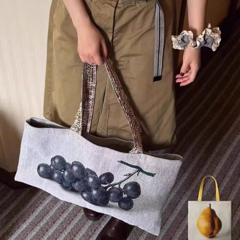 Niche Design Pear Grape Oil Painting Bag Hand-painted Bag Yarn-dyed Vintage Large Capacity High-end Sense Shoulder Bag 2026 New
Niche Design Pear Grape Oil Painting Bag Hand-painted Bag Yarn-dyed Vintage Large Capacity High-end Sense Shoulder Bag 2026 New
