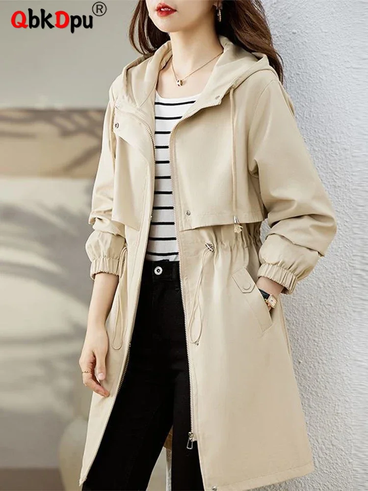 Long Hooded Drawstring Waist Windbreaker Women Outerwears Elegant Gabardina Casaco Slim Korea Abrigos New Fashion Trench Coats
Long Hooded Drawstring Waist Windbreaker Women Outerwears Elegant Gabardina Casaco Slim Korea Abrigos New Fashion Trench Coats