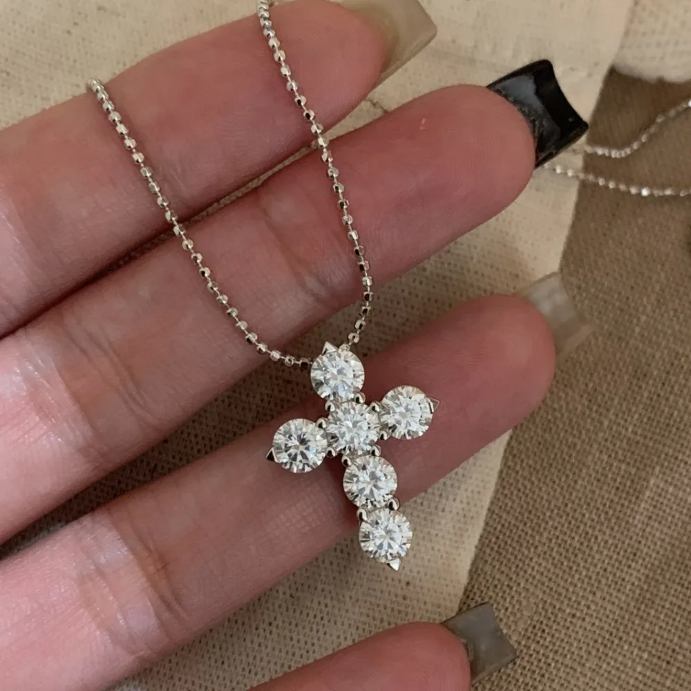 Vintage French Style Bling Diamonds Small Cross Pendant Necklaces for Women 14K Gold Sterling Silver 925 Choker Luxury Jewelry
Vintage French Style Bling Diamonds Small Cross Pendant Necklaces for Women 14K Gold Sterling Silver 925 Choker Luxury Jewelry