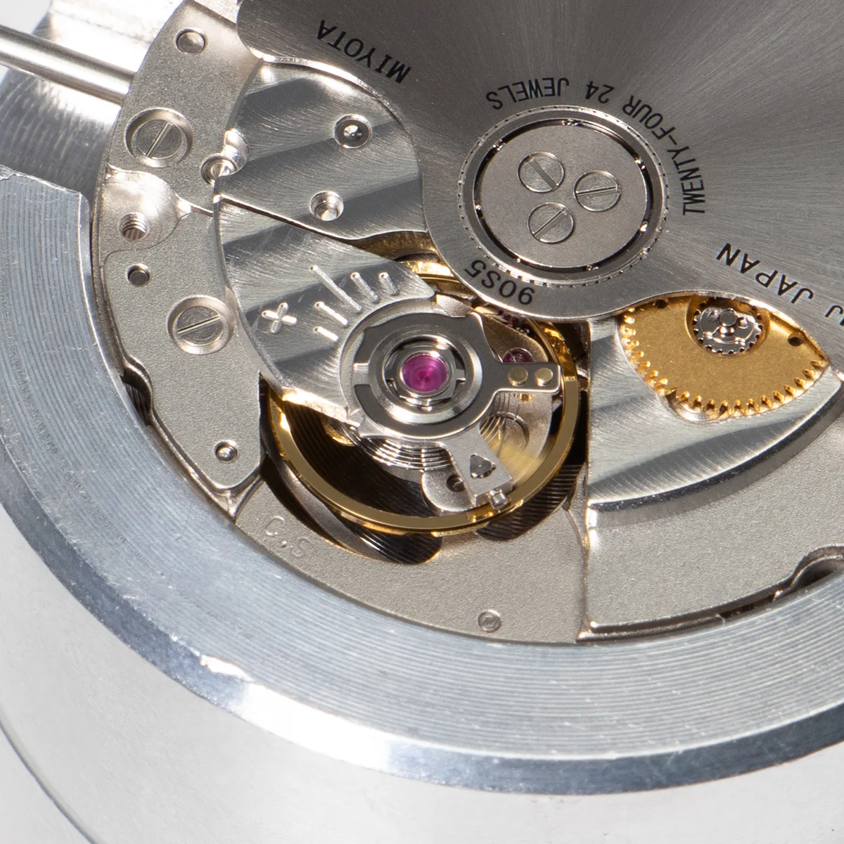24 Jewels Miyota 90S5 Watch Movement Automatic Mechanical 3 Hands Movement For 90S5 Mechanical Movement Automatic Self-Wind
24 Jewels Miyota 90S5 Watch Movement Automatic Mechanical 3 Hands Movement For 90S5 Mechanical Movement Automatic Self-Wind