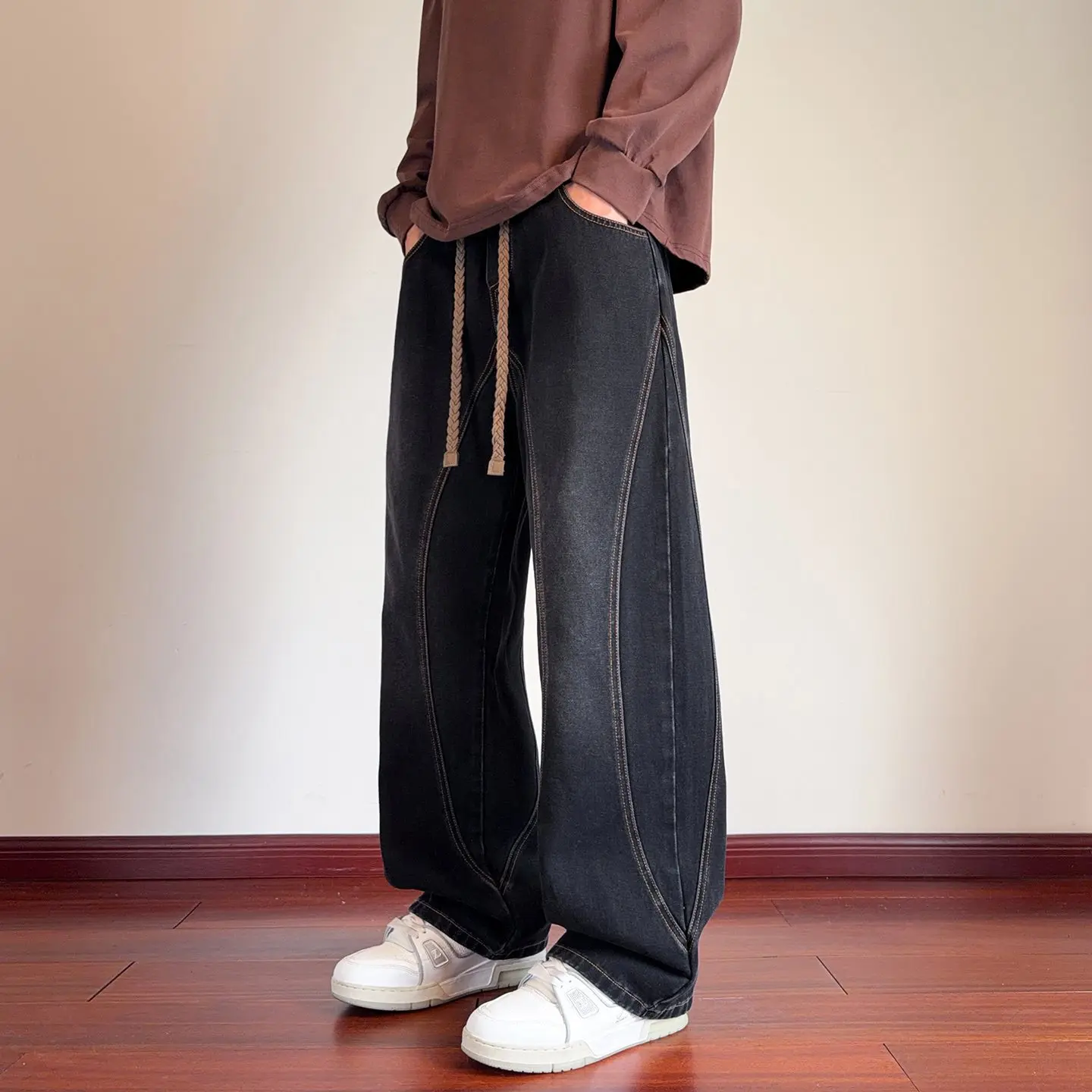 Мужские джинсы American High Street Vibe Deconstructed Design Aosphere прямого широкого кроя, осенне-зимняя новинка, свободный крой
Мужские джинсы American High Street Vibe Deconstructed Design Aosphere прямого широкого кроя, осенне-зимняя новинка, свободный крой