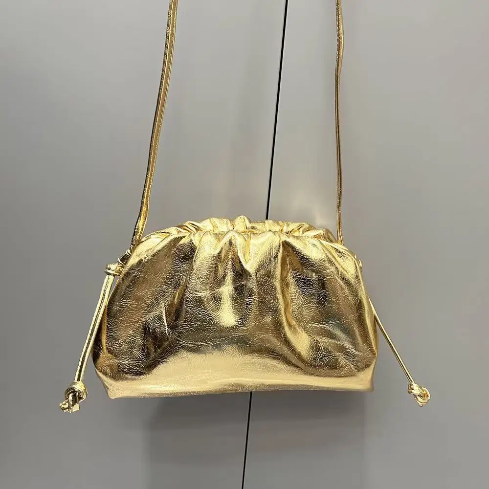 Luxury Soft PU Leather Women Shoulder Bag High Quality Small Crossbody Bags for Women Fashion Female Handbags Messenger Bags
Luxury Soft PU Leather Women Shoulder Bag High Quality Small Crossbody Bags for Women Fashion Female Handbags Messenger Bags