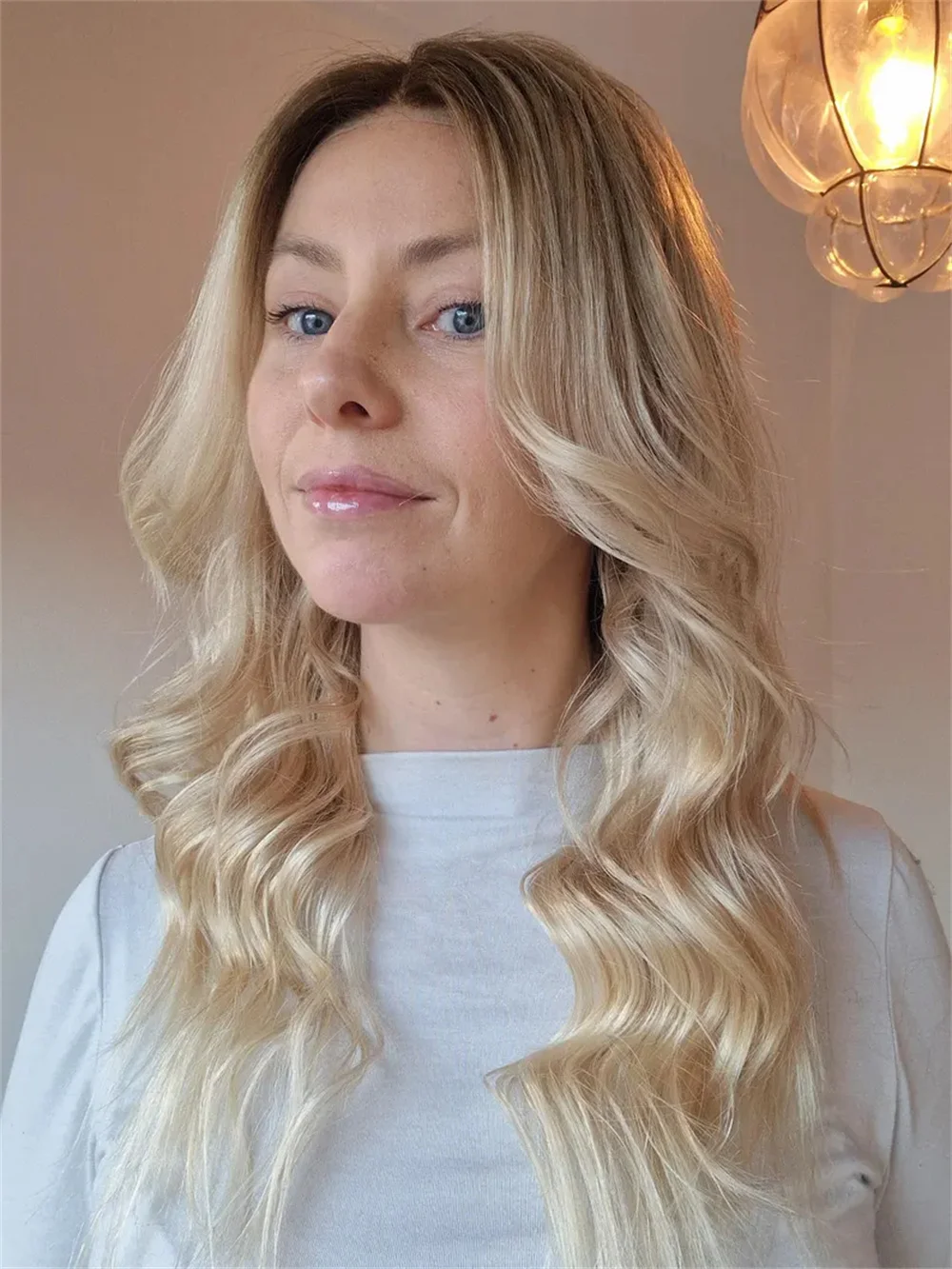 Natural Roots Light Golden Blonde Hair Wig Synthetic Fibre HD Lace Front Wig 13x4 Glueless Realisitc Look for Alopecia Hairloss
Natural Roots Light Golden Blonde Hair Wig Synthetic Fibre HD Lace Front Wig 13x4 Glueless Realisitc Look for Alopecia Hairloss