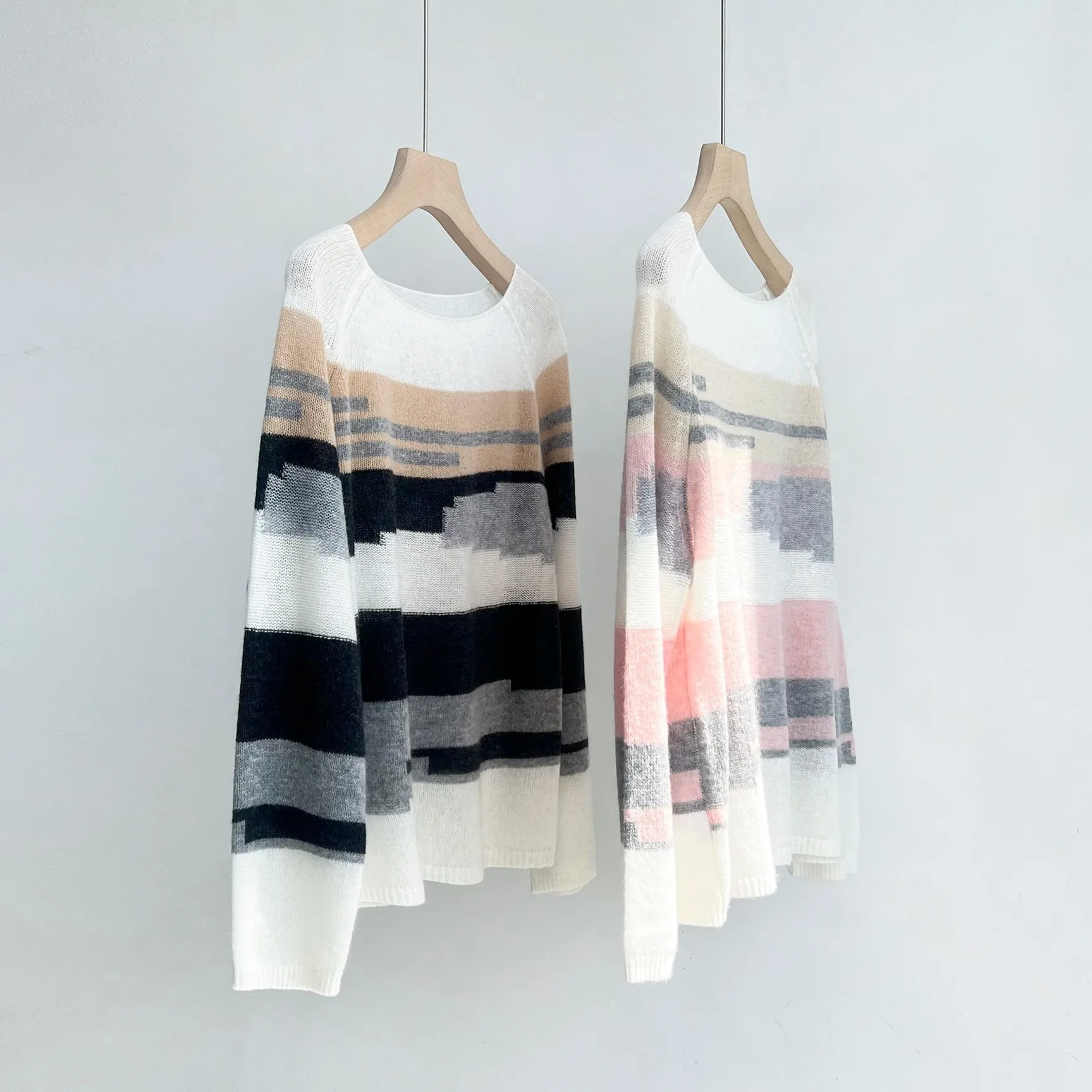 Winter 2023 Autumn New And Women's ClothingMixed Color Stripe Thin round Neck Pure Cashmere Sweater 1012
Winter 2023 Autumn New And Women's ClothingMixed Color Stripe Thin round Neck Pure Cashmere Sweater 1012