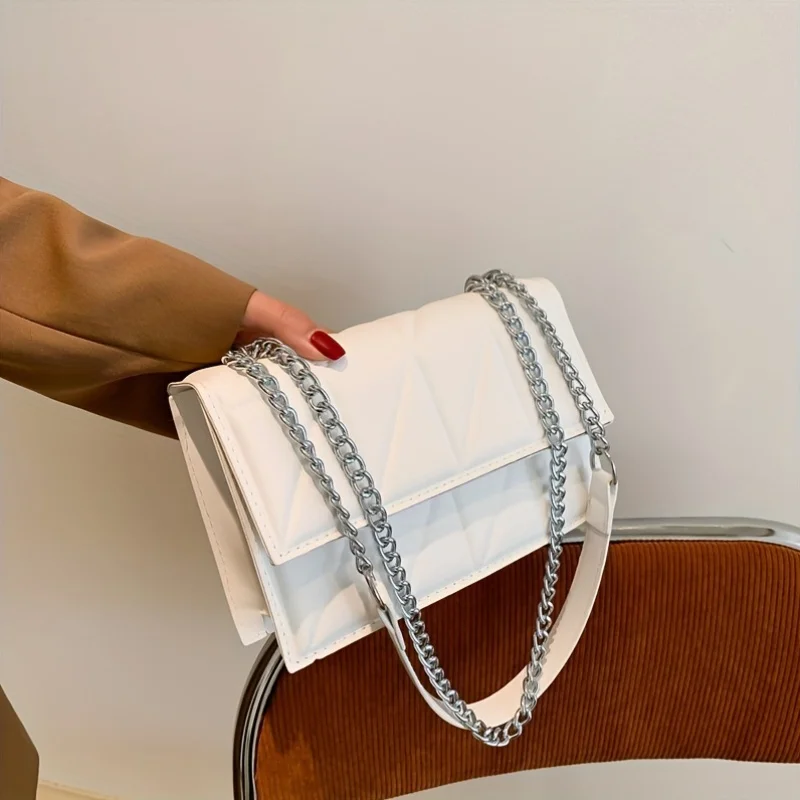 Women's fashion crossbody bag diamond check chain small square bag shoulder bag
Women's fashion crossbody bag diamond check chain small square bag shoulder bag