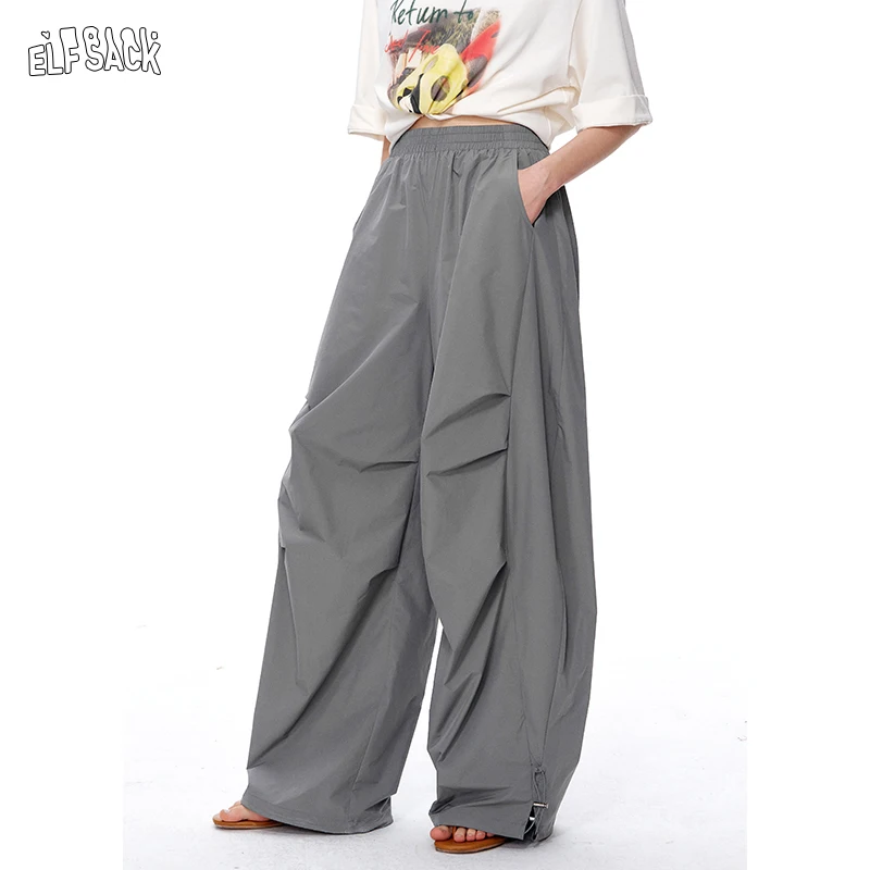 ELFSACK 2025 Spring New Arrivals Loose workwear with pleated gray pants for women
ELFSACK 2025 Spring New Arrivals Loose workwear with pleated gray pants for women