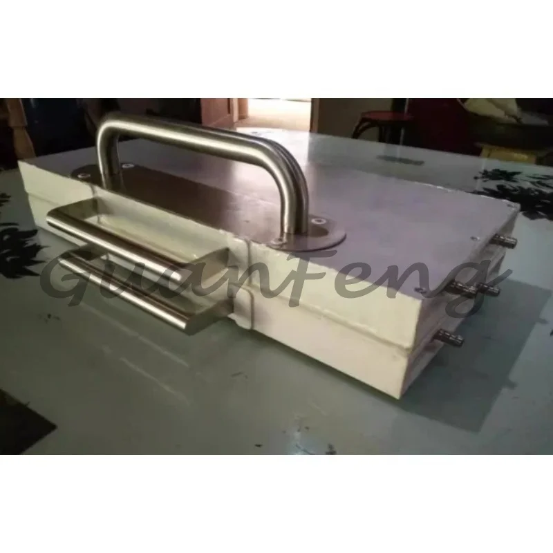 Manual nest press water-cooled beeswax mold beeswax basic machine
Manual nest press water-cooled beeswax mold beeswax basic machine