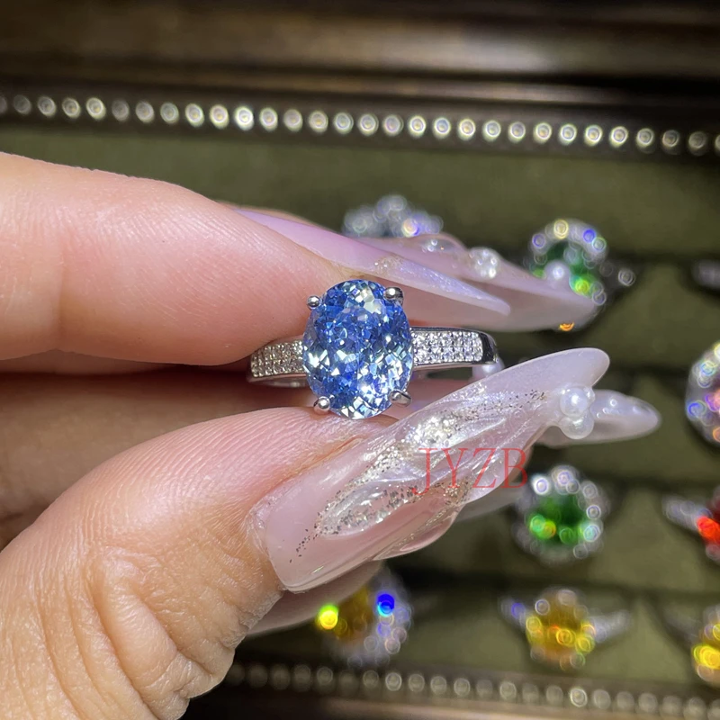 100% natural Saint Mary 4CT aquamarine ring, simple and elegant, perfect gift for girlfriend at a party
100% natural Saint Mary 4CT aquamarine ring, simple and elegant, perfect gift for girlfriend at a party