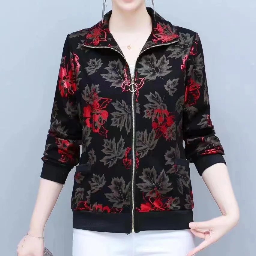 Женская повседневная модная куртка на молнии с золотым принтом, кардиган, верхняя одежда для женщин среднего и старшего возраста, трендовая осенняя модель
Женская повседневная модная куртка на молнии с золотым принтом, кардиган, верхняя одежда для женщин среднего и старшего возраста, трендовая осенняя модель