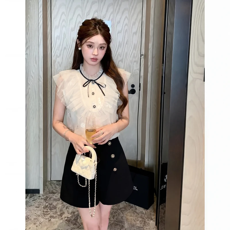 Fashionable Korean Design Two-Piece Set Summer 2026 Women's Light Human Relations Short Sleeve Top And Shorts Ensemble D5788
Fashionable Korean Design Two-Piece Set Summer 2026 Women's Light Human Relations Short Sleeve Top And Shorts Ensemble D5788