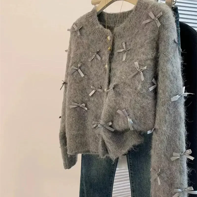 New Elegant Cashmere Sweater Women Autumn Winter Temperament Soft Mohair Knitted Cardigan Korean Fashion Sweet Wool Coat Tops
New Elegant Cashmere Sweater Women Autumn Winter Temperament Soft Mohair Knitted Cardigan Korean Fashion Sweet Wool Coat Tops