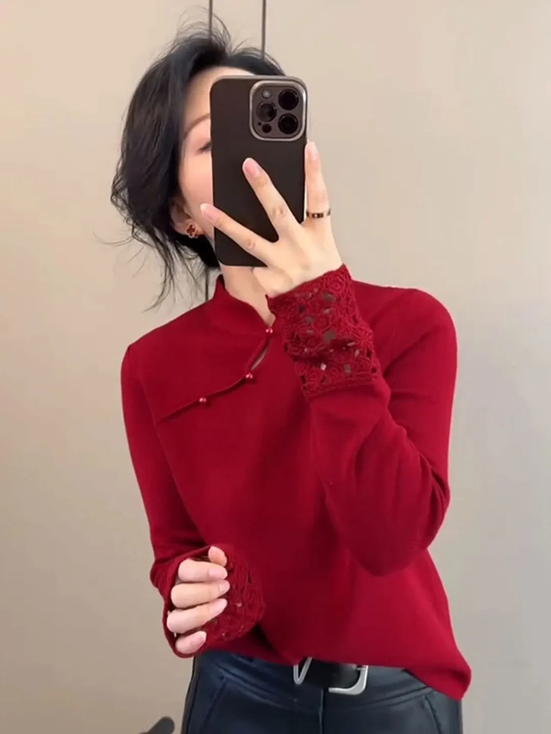 Red New Year Chinese Style Knitted Sweater Women's Slim Fit Button up Base Layer Casual Wear Winter Season Inner Wear
Red New Year Chinese Style Knitted Sweater Women's Slim Fit Button up Base Layer Casual Wear Winter Season Inner Wear