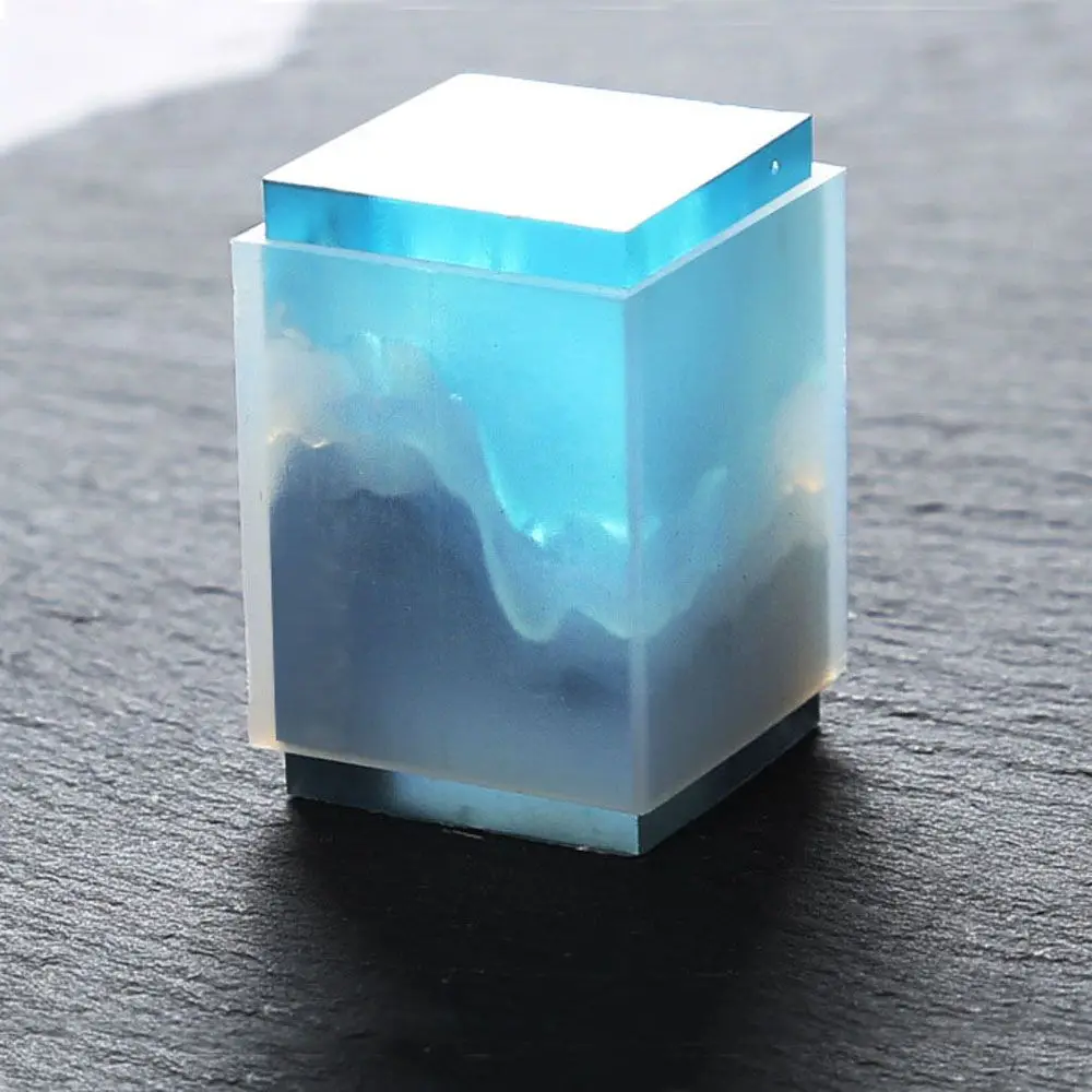 Силиконовая форма для создания украшений и аксессуаров: Прозрачные горные пейзажи, снежные горы, микроландшафты, инструменты для рукоделия, изготовление ювелирных изделий
Силиконовая форма для создания украшений и аксессуаров: Прозрачные горные пейзажи, снежные горы, микроландшафты, инструменты для рукоделия, изготовление ювелирных изделий