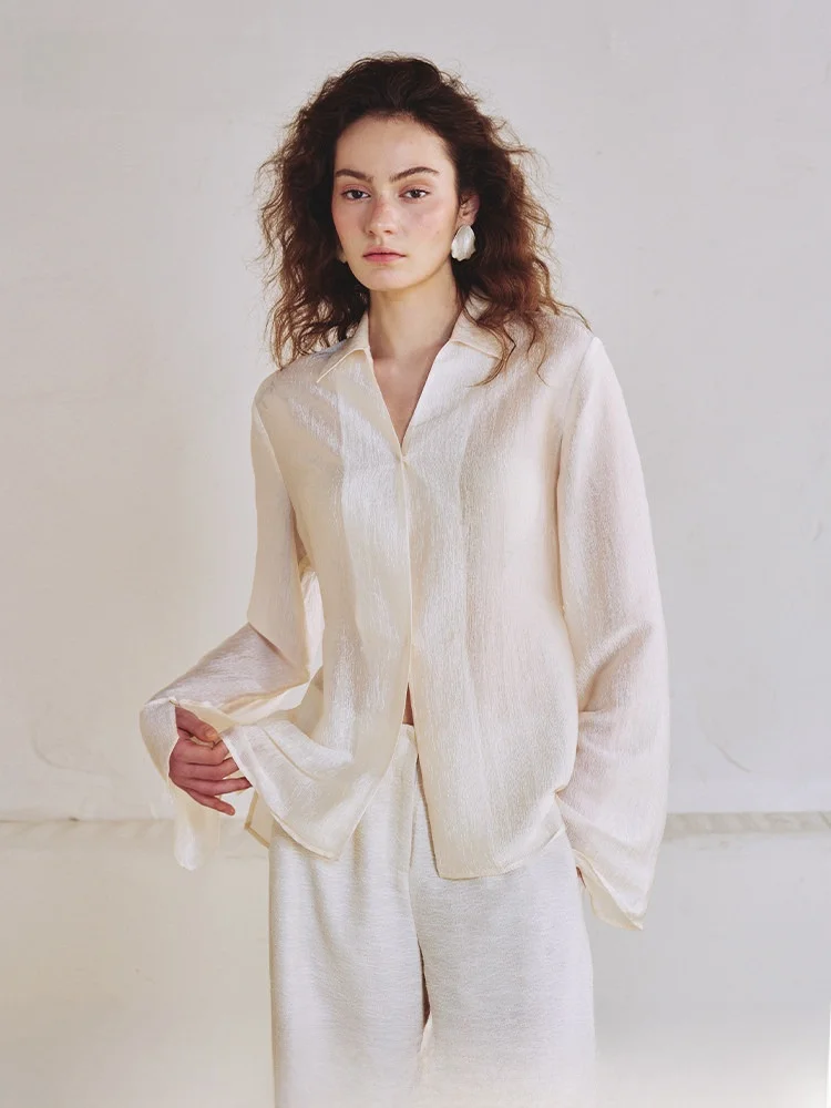 Hamere Spring Summer V-Ne irt Loose Lazy Tie Waist Folded Acetate Texture Straight Cut Long Sve Women's Premium Faion
Hamere Spring Summer V-Ne irt Loose Lazy Tie Waist Folded Acetate Texture Straight Cut Long Sve Women's Premium Faion