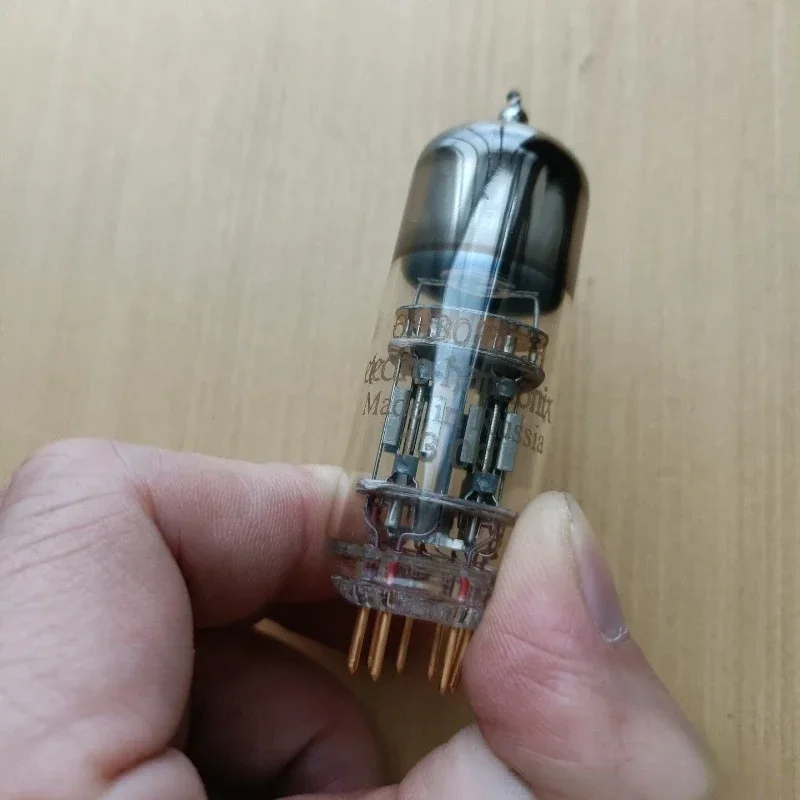 EH 6H30PI 6H30 Vacuum Tube Gold Foot Instead of 6N6 for Tube Amplifier HIFI Audio Amplifier Original Authentic Audio Amplifier
EH 6H30PI 6H30 Vacuum Tube Gold Foot Instead of 6N6 for Tube Amplifier HIFI Audio Amplifier Original Authentic Audio Amplifier