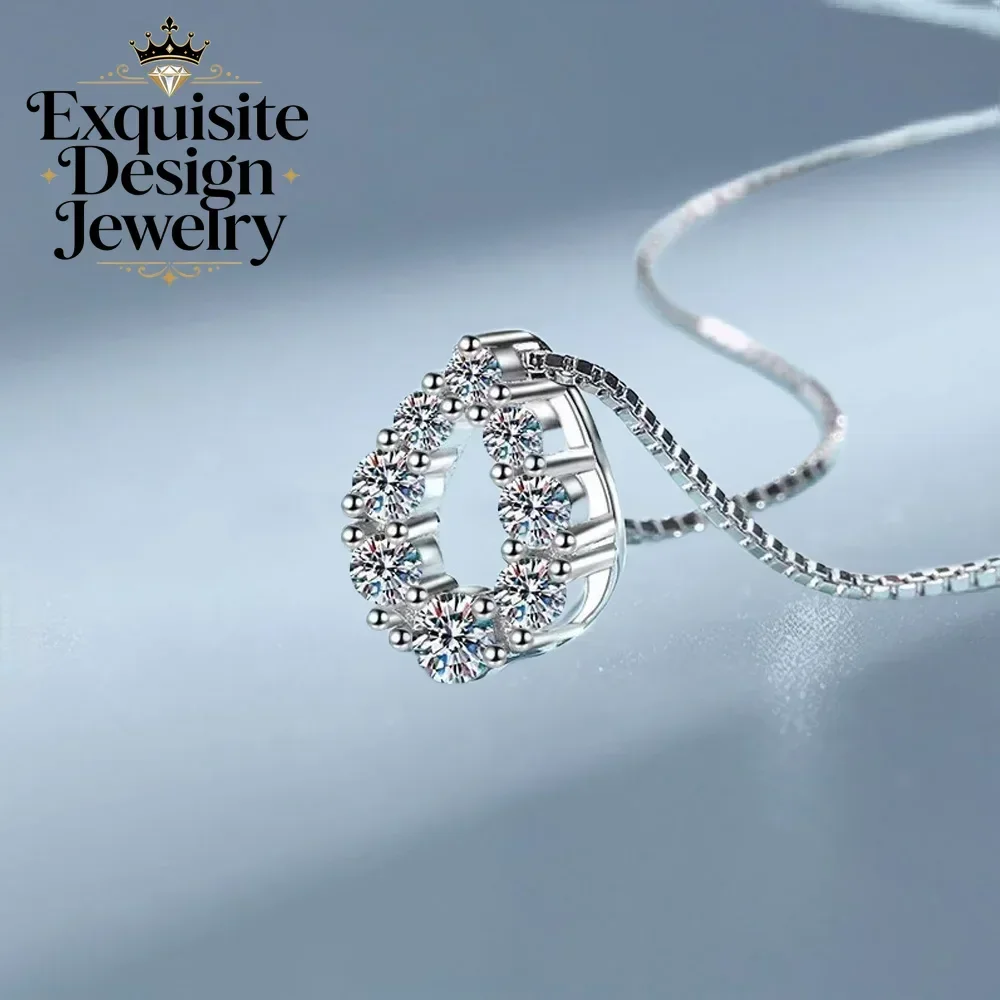 Exquisite-Design PT950 Platinum 0.62 Carat Moissanite Necklace Teardrop-Shaped Diamond-Studded Pendant—The Perfect Holiday Gift
Exquisite-Design PT950 Platinum 0.62 Carat Moissanite Necklace Teardrop-Shaped Diamond-Studded Pendant—The Perfect Holiday Gift